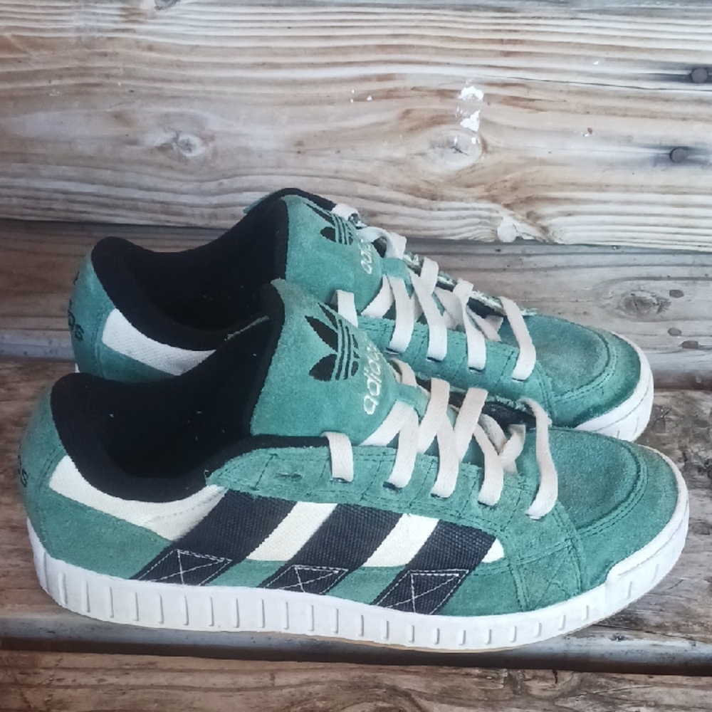 Adidas Green and Black Sneakers - Picture 9 of 13